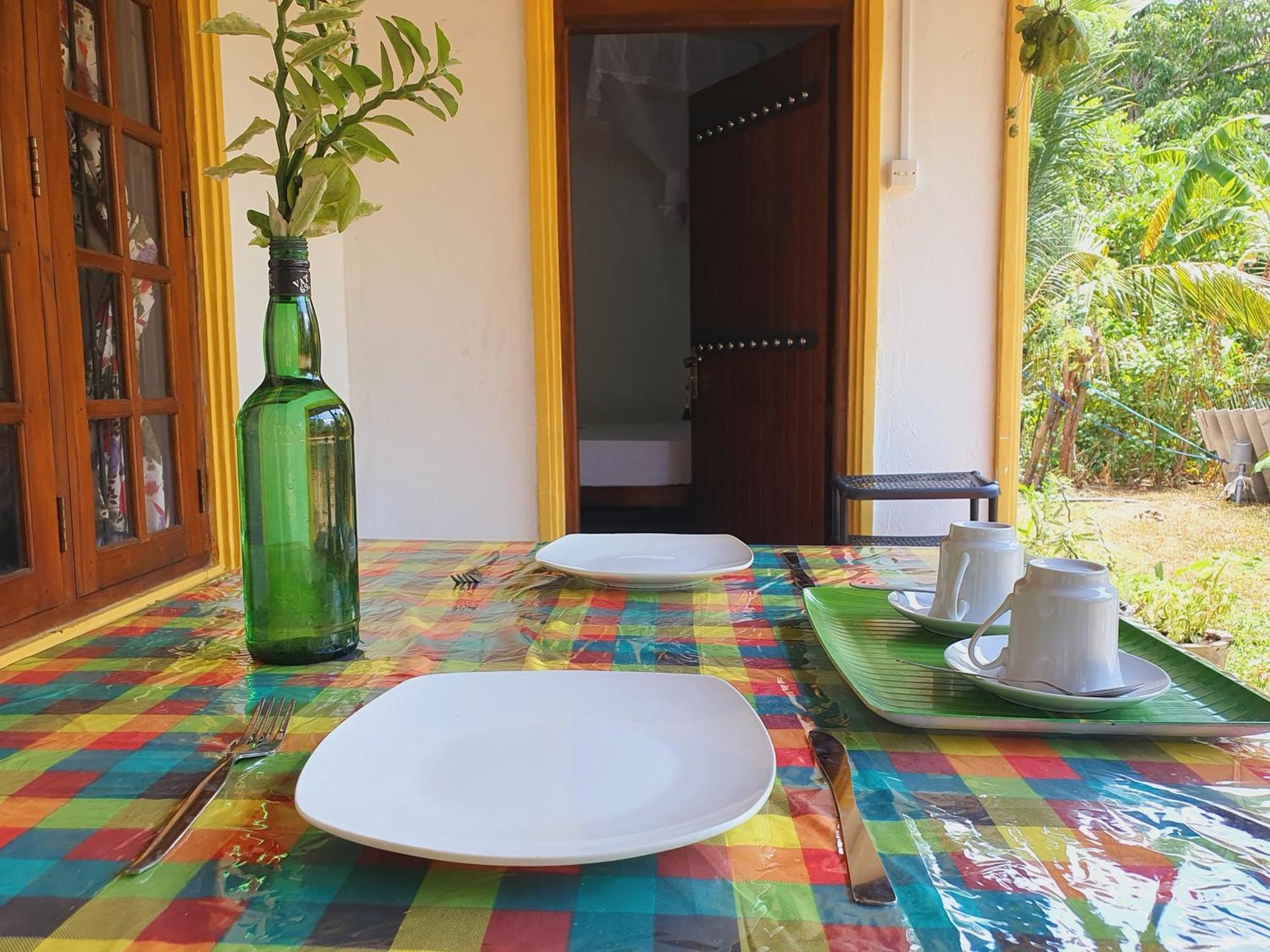 Sanu Home Stay シギリヤ エクステリア 写真